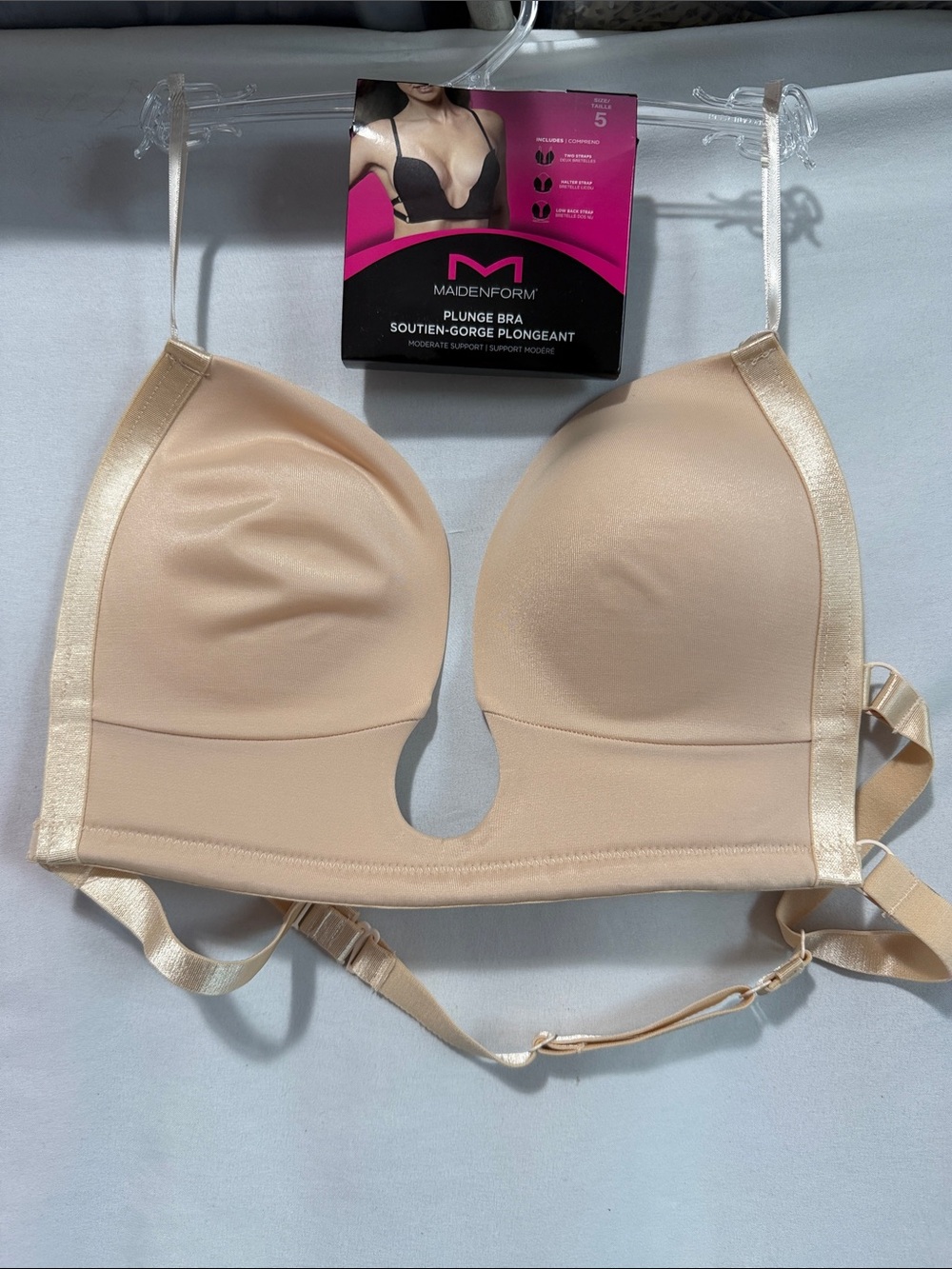 Maidenform Plunge Bra in Nude/Beige with Deep U Center